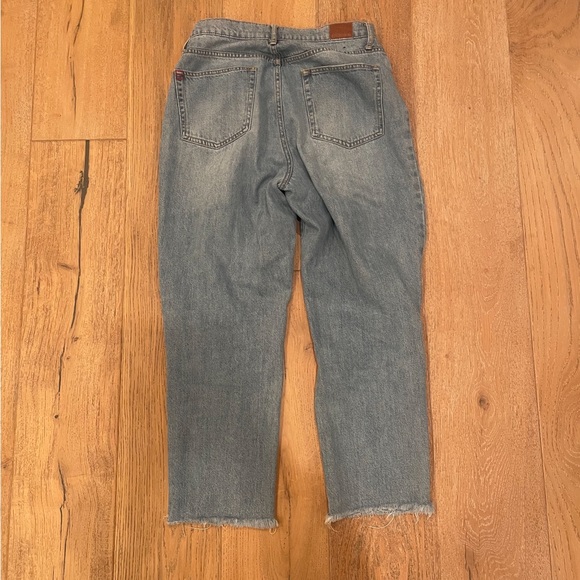Urban Outfitters Slim Straight Raw Hem Jeans - Picture 2 of 3